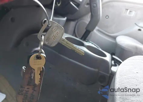 2001 Toyota Tacoma Prerunner V6 from USA, damaged, VIN 5TESN92N31Z879535